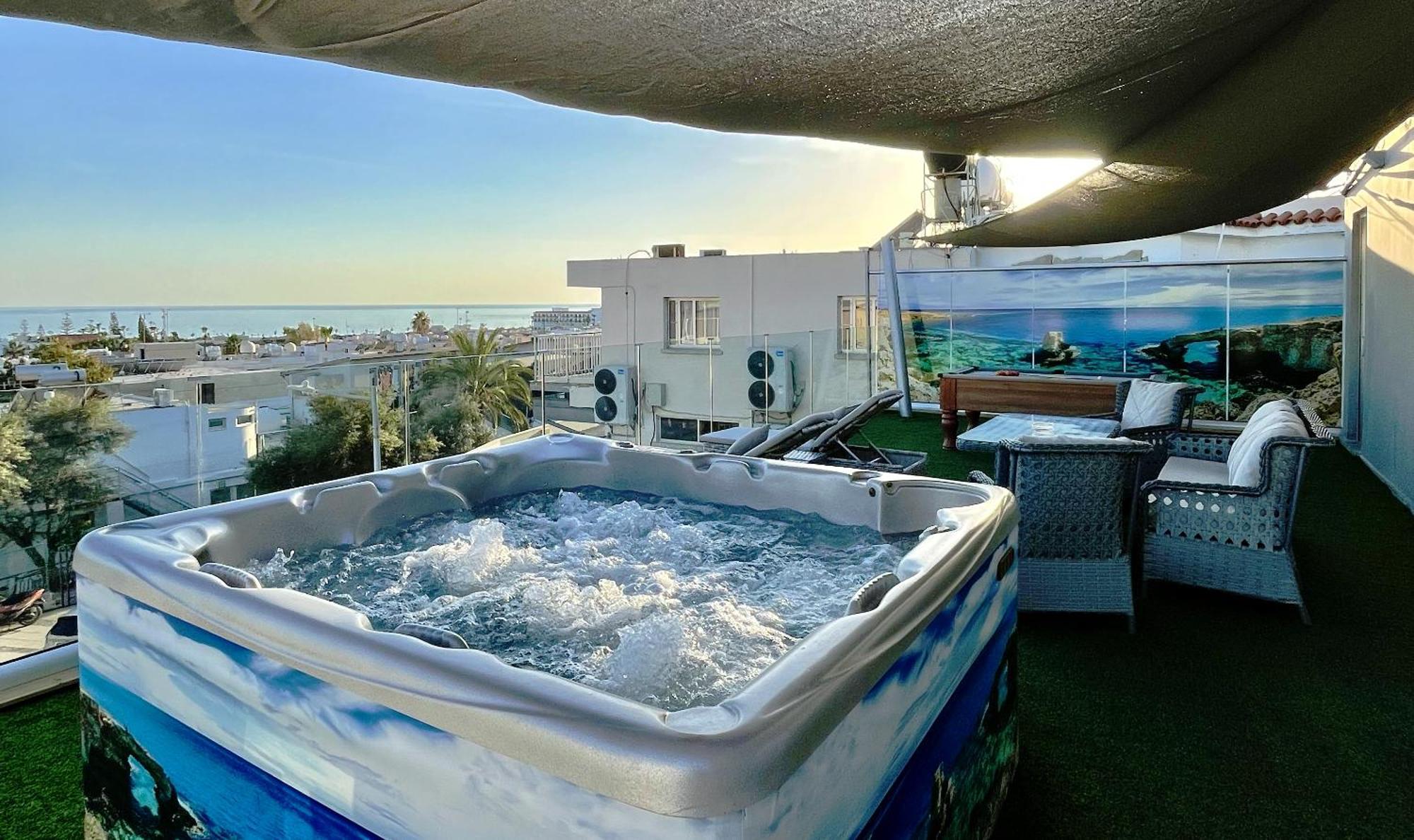 Sant Central Deluxe Apartments Ayia Napa Exterior photo